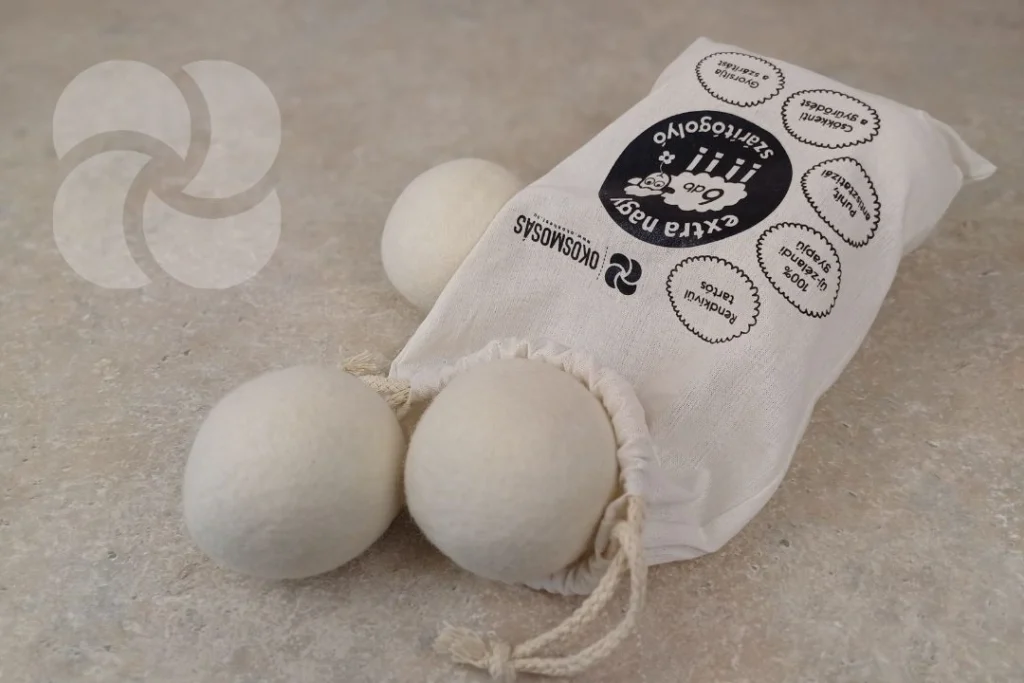 okosmosás szárítógolyók vászonzsákkal