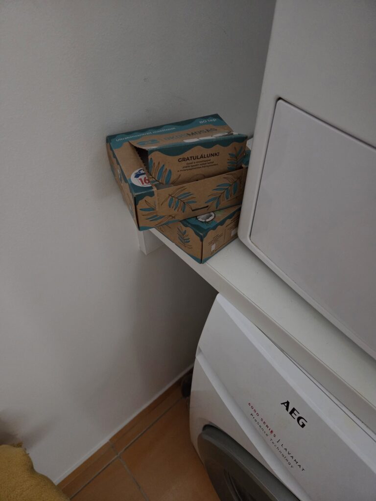 Image #1 from Zsuzsánna